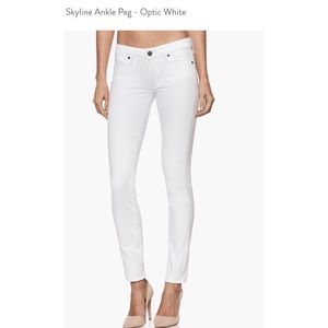 Paige Skyline Ankle Peg Jeans - white